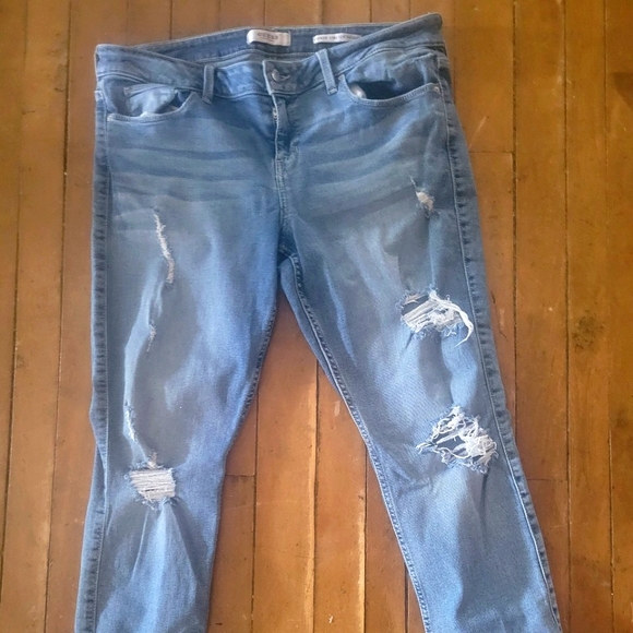Guess Power Stretch Skinny Jeans - Picture 1 of 5